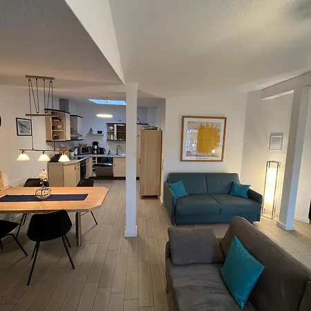 Alisch 2 Apartment *